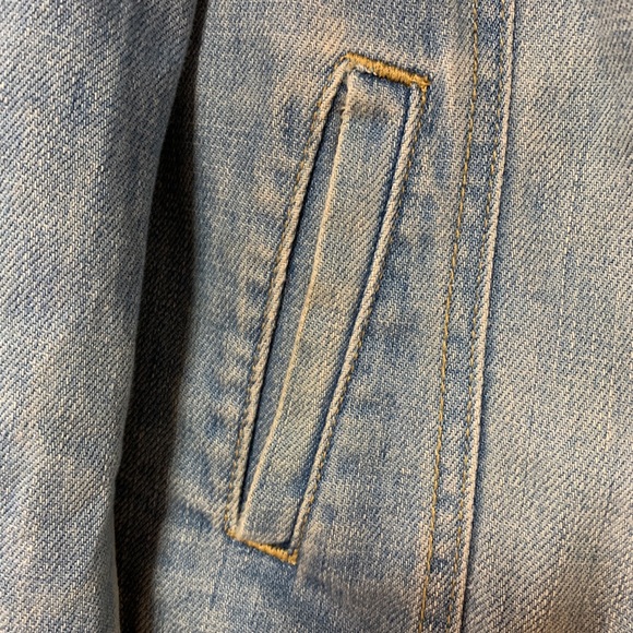 Universal Thread Freeborn Jean Jacket Light wash L - Picture 6 of 8